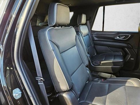 Used 2021 GMC Yukon SLT w/ SLT Luxury Plus Package image 21