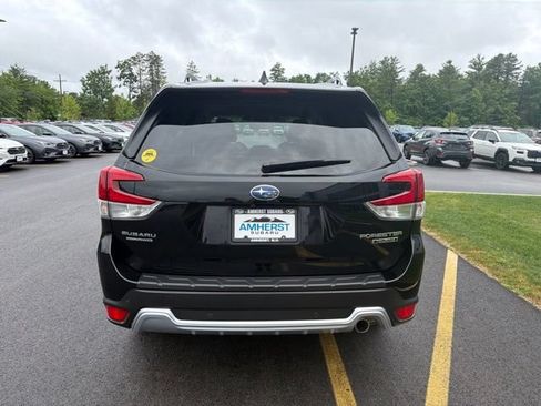 Used 2023 Subaru Forester Touring AWD/4WD image 6