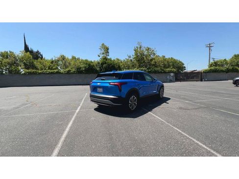 Certified 2024 Chevrolet Blazer EV LT AWD/4WD image 11