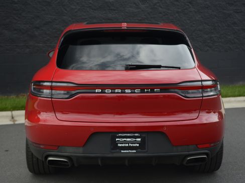 Used 2020 Porsche Macan AWD/4WD image 6