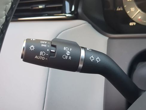 New 2026 Land Rover Range Rover Velar Dynamic SE image 29