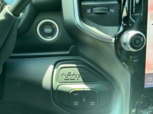New 2026 RAM 2500 Big Horn AWD/4WD image 26