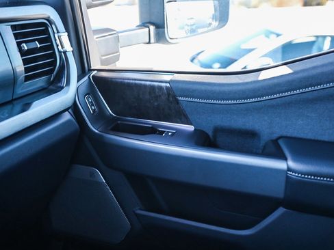 Used 2024 Ford F350 Lariat w/ Lariat Ultimate Package image 21
