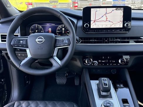New 2026 Nissan Rogue Platinum AWD/4WD image 8