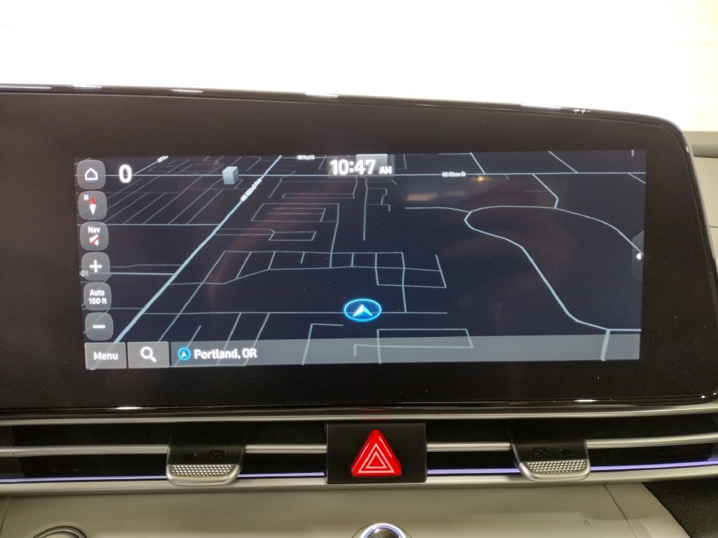Certified 2024 Hyundai Elantra Limited FWD image 30