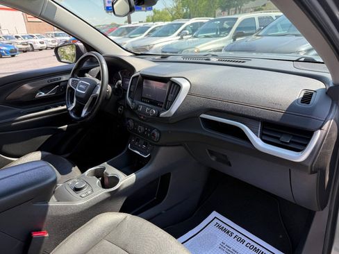 Used 2020 GMC Terrain SLT w/ Preferred Package AWD/4WD image 32