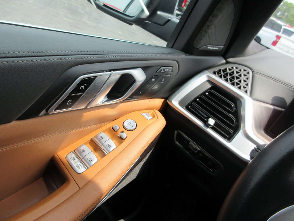 Used 2023 BMW X7 xDrive40i w/ Executive Package AWD/4WD image 31