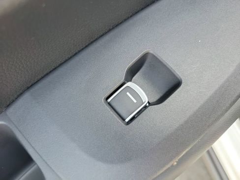 Certified 2024 Honda HR-V Sport image 15