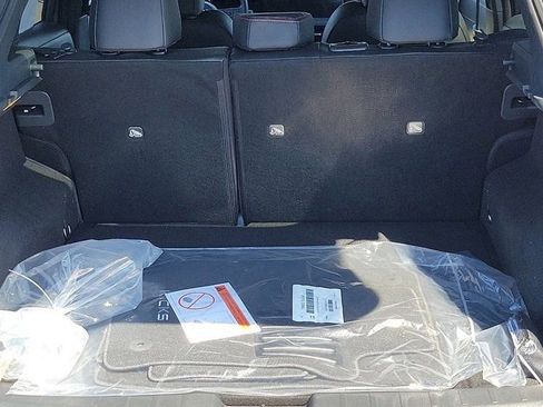 New 2026 Nissan Kicks SR image 22