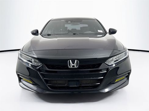 Used 2018 Honda Accord Sport image 7