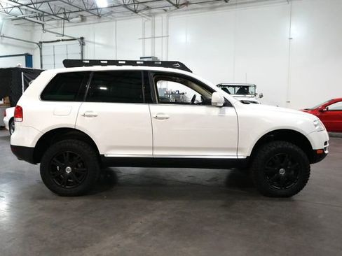 Used 2006 Volkswagen Touareg V10 TDI AWD/4WD image 6