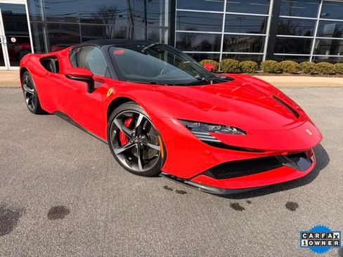 Used 2023 Ferrari SF90 Spider AWD/4WD image 12