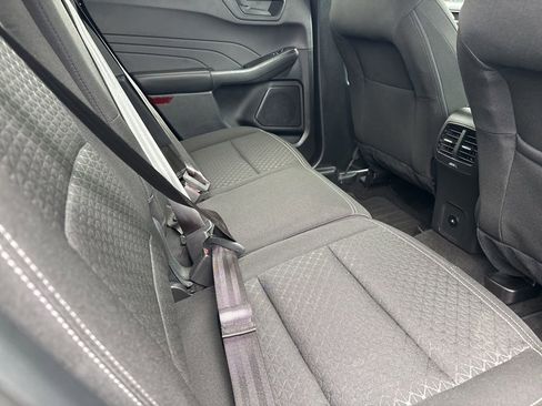 Used 2025 Ford Escape Active AWD/4WD image 29