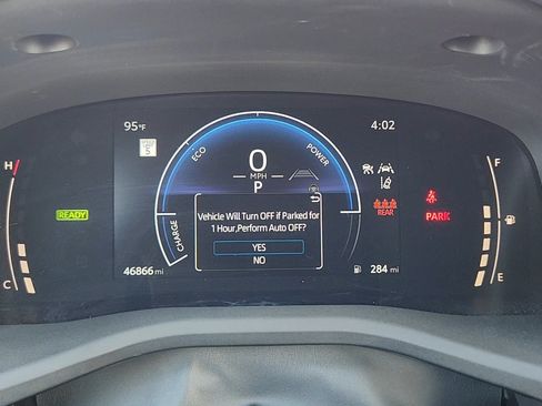 Certified 2025 Toyota Camry LE FWD image 10