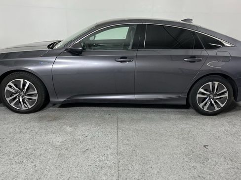 Used 2019 Honda Accord Hybrid image 6