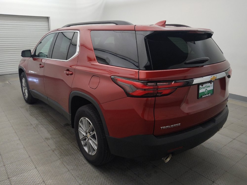 Used 2023 Chevrolet Traverse LT FWD image 5