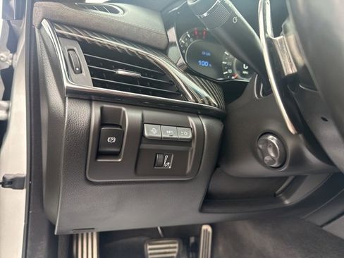 Used 2016 Cadillac CTS Premium image 19