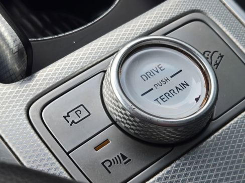 Used 2021 Genesis GV80 2.5T Advanced image 44