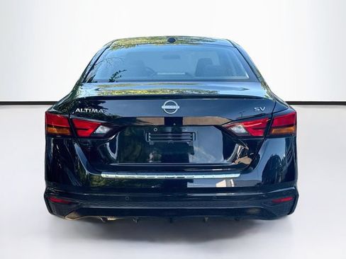 Used 2023 Nissan Altima 2.5 SV FWD image 7