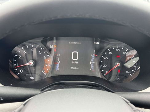 Used 2026 Jeep Compass Limited AWD/4WD image 23