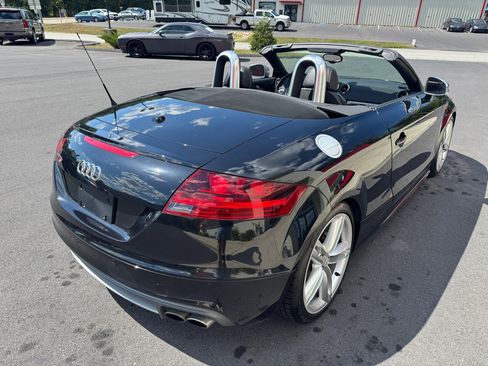 Used 2015 Audi TTS 2dr Roadster S tronic quattro image 8