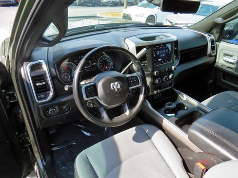 Used 2021 RAM 2500 Big Horn w/ Level 2 Equipment Group image 12