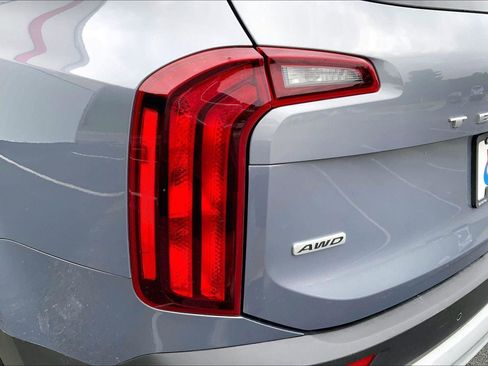 Used 2022 Kia Telluride LX AWD/4WD image 28