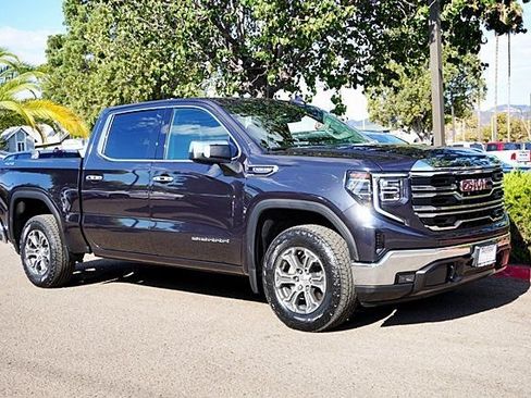 Used 2025 GMC Sierra 1500 SLT AWD/4WD image 2