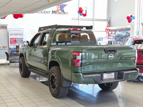 Used 2025 Nissan Frontier SV w/ SV Convenience Package AWD/4WD image 7