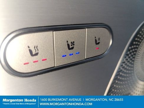 Used 2024 Mercedes-Benz GLE 350 4MATIC image 35