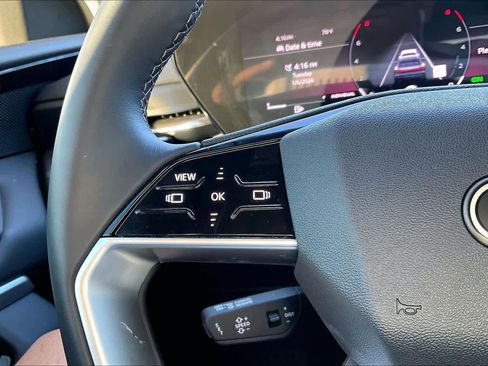 Used 2025 Audi Q5 Premium w/ Convenience Package image 22