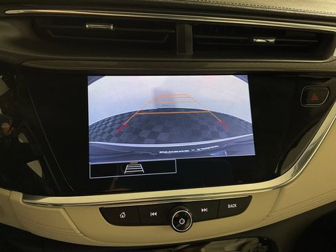 Used 2023 Buick Encore GX Preferred w/ Cold Weather Comfort Package image 2