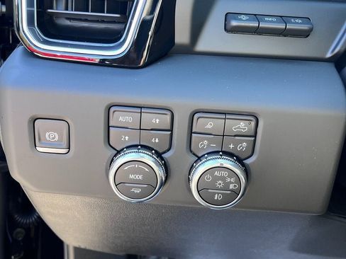New 2025 GMC Sierra 1500 Denali w/ Technology Package image 29