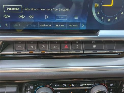 Used 2024 Chevrolet Silverado 1500 High Country image 18