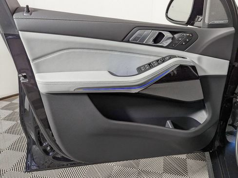 New 2026 BMW X7 xDrive40i AWD/4WD image 11