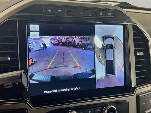 Used 2022 Ford F250 Lariat w/ Lariat Ultimate Package AWD/4WD image 13