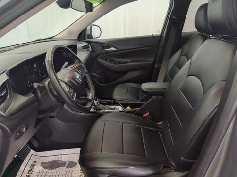 Used 2024 Buick Encore GX Sport Touring w/ Comfort Package FWD image 7