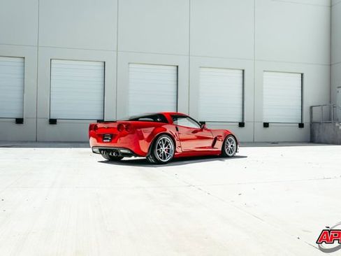 Used 2009 Chevrolet Corvette Z06 w/ Preferred Equipment Group image 20