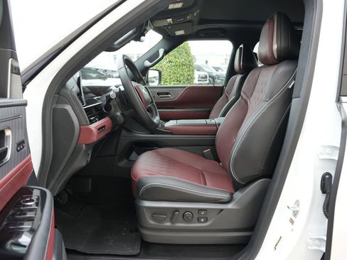 New 2026 INFINITI QX80 Autograph AWD/4WD image 17