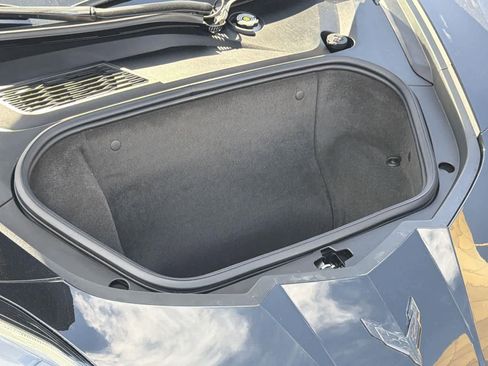 Used 2024 Chevrolet Corvette Stingray Premium Conv w/ Z51 Performance Package image 28