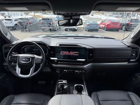 Used 2023 GMC Sierra 1500 SLT image 21