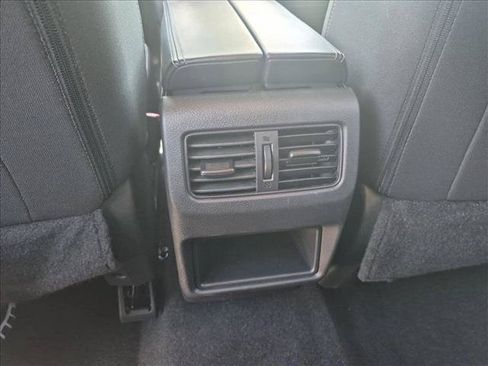 Certified 2025 Nissan Rogue S FWD image 16