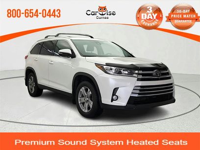 Used 2019 Toyota Highlander SE