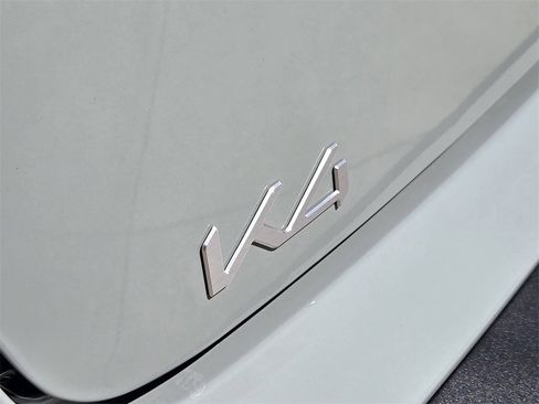New 2026 Kia K4 LXS image 17