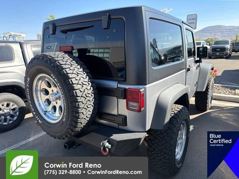 Used 2017 Jeep Wrangler Sport AWD/4WD image 9