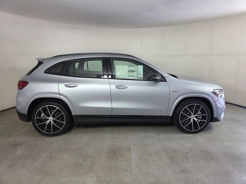 New 2026 Mercedes-Benz GLA 35 AMG 4MATIC image 3