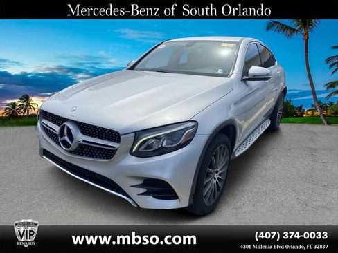 Used 2017 Mercedes-Benz GLC 300 4MATIC Coupe image 21