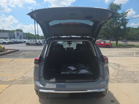 New 2026 Nissan Rogue Platinum w/ Platinum Premium Package AWD/4WD image 7
