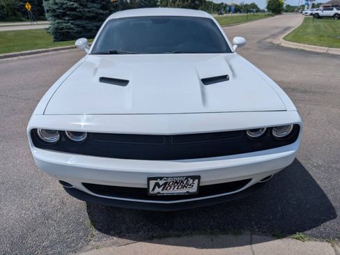 Used 2018 Dodge Challenger GT w/ GT Interior Package AWD/4WD image 4