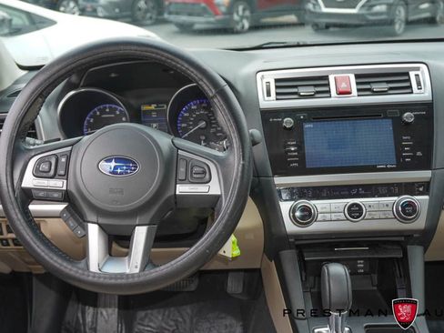 Used 2016 Subaru Outback 2.5i Limited w/ Popular Package #4 AWD/4WD image 2
